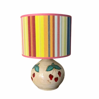 Lampe céramique décor cerises