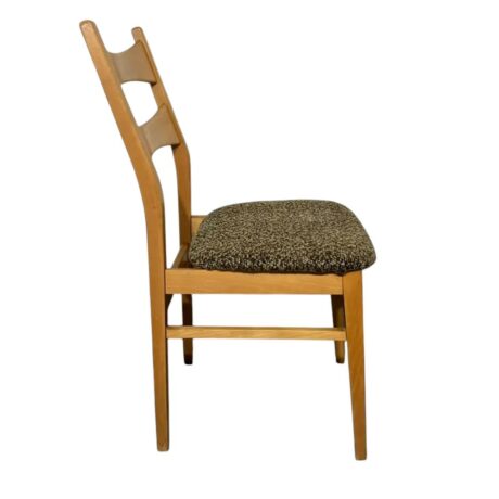Chaise scandinave