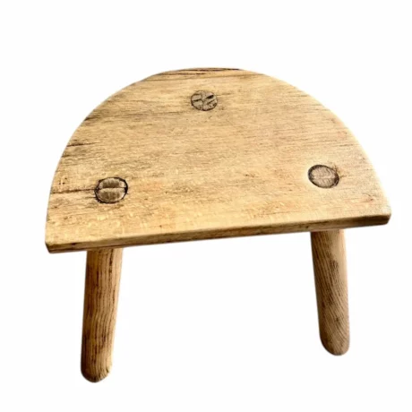 tabouret tripode-Photoroom (2)